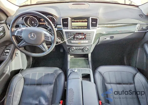 2016 Mercedes-Benz Gl 450 4Matic z USA, uszkodzony, nr VIN 4JGDF6EE7GA668210